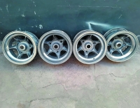 Vendo 4 llantas de 3 agujeros