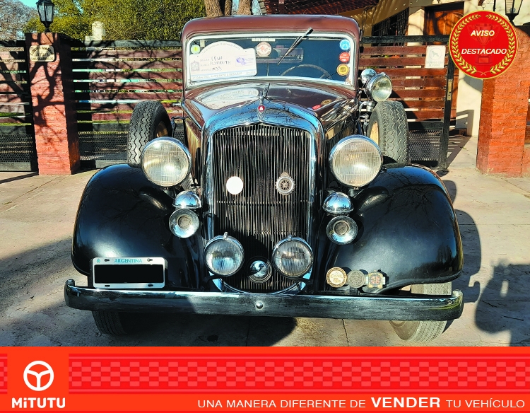 Chrysler Plymouth "Six" sedán 2 puertas