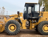 CARGADORA FRONTAL SEM 650B