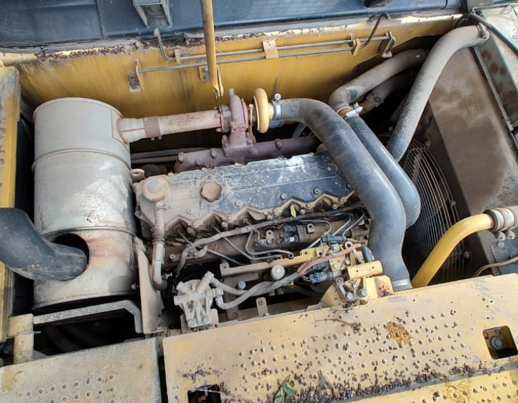 EXCAVADORA CATERPILLAR® 320 DL