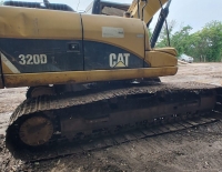 EXCAVADORA CATERPILLAR® 320 DL