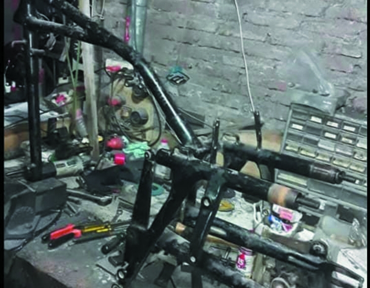 Vendo cuadro de Gilera 500