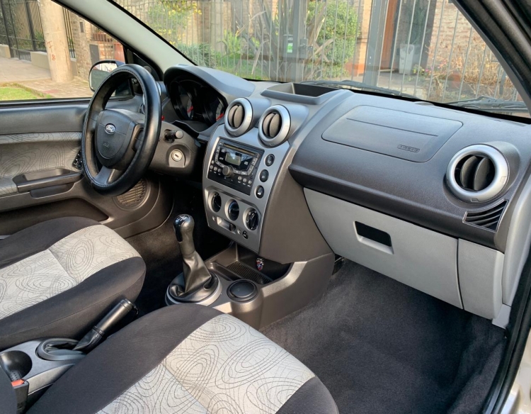VENDO FORD FIESTA MAX EDGE PLUS 2008