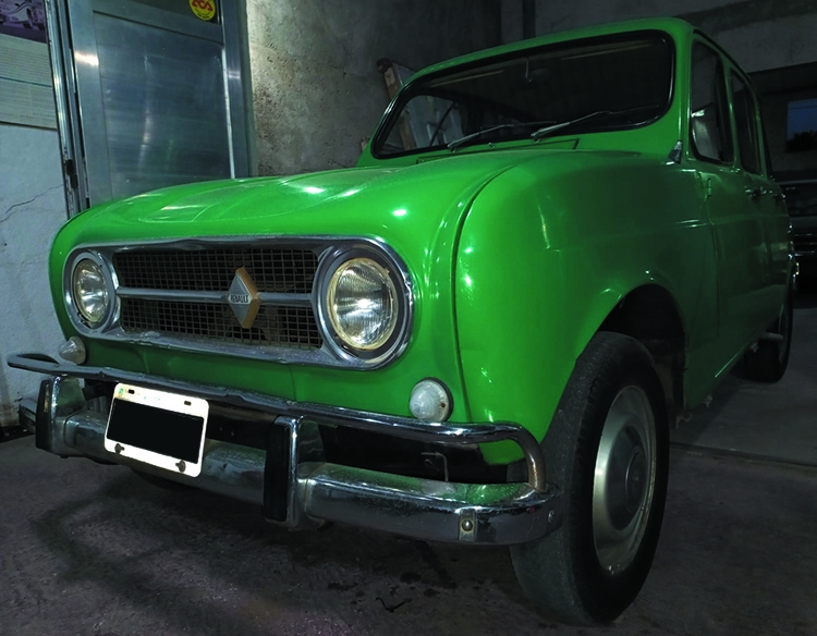 Renault 4