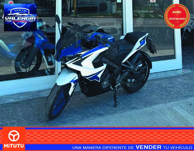 Bajaj Rouser RS200