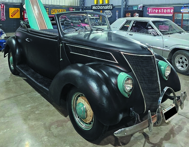 Ford Cabriolet