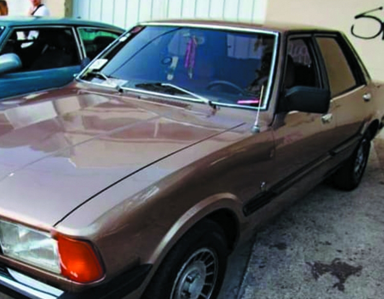 Ford Taunus Ghia 2.3