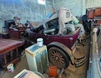 Se vende lote de autos antiguos