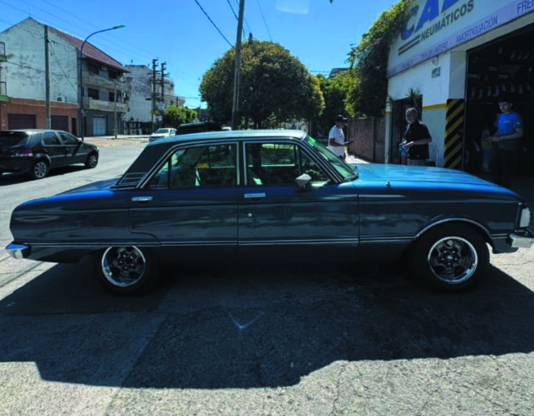 Ford Falcon Futura