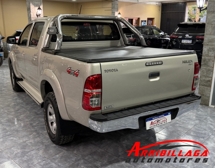 Toyota Hilux SR 4X4 MT 3.0 TDI DC 2015  Necochea