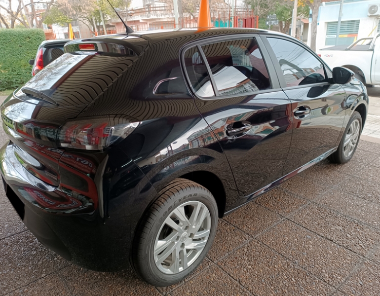 Peugeot 208 Active Pack Tiptronic 2024